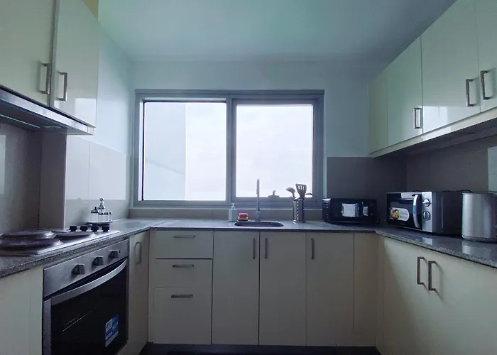 Modern 3bedrooms Facing Bay Sunset, Near Airports Okada Solaire Moa With Free Parking * Manila